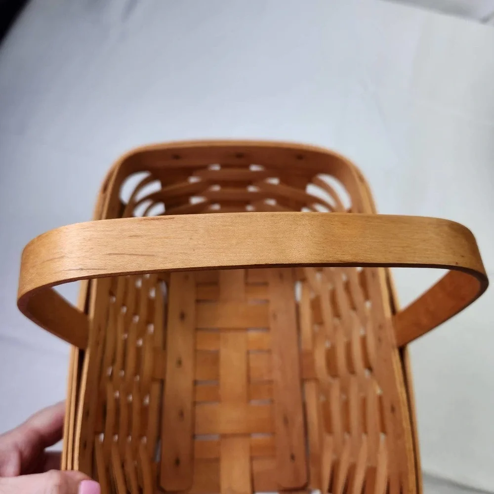 Vintage 2000 Longaberger Woven Rectangular Picnic Basket With Handle Brown - Picture 8 of 11